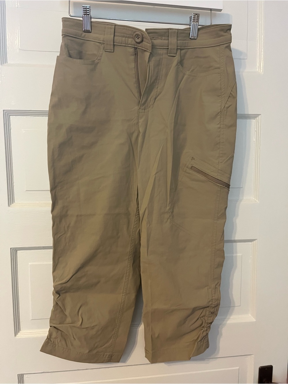 Eddie Bauer Cropped Pants Womens 4 Khaki Stretch Outdoor Hiking Stash pocket